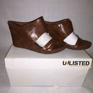 Wedge casual sandal